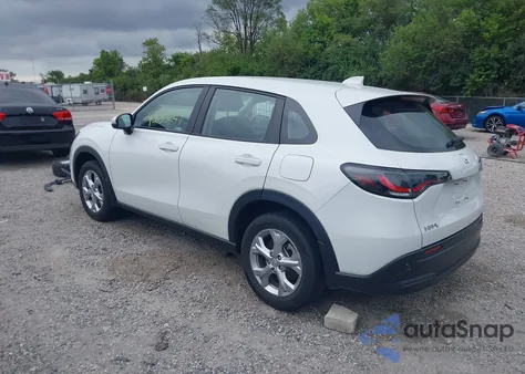 2024 Honda Hr-V Awd Lx z USA, uszkodzony, nr VIN 3CZRZ2H35RM736072